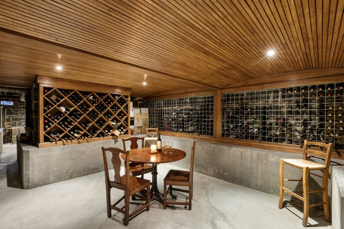 UAV030_118GippsSt_216